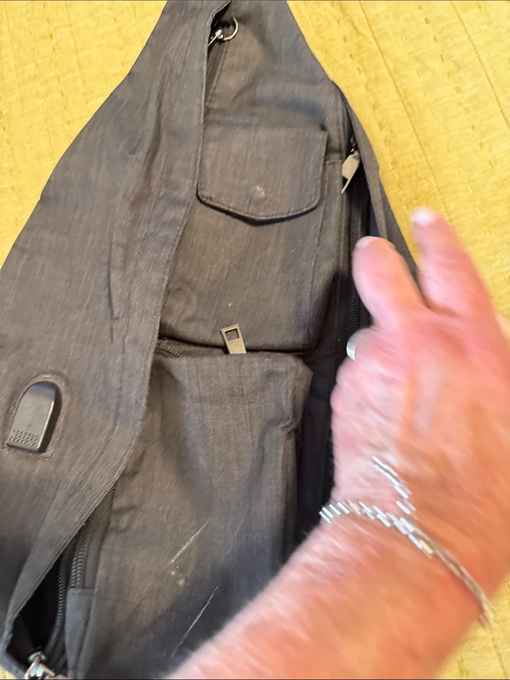 Women’s Sling Crossbody Bag - Everyday Carry